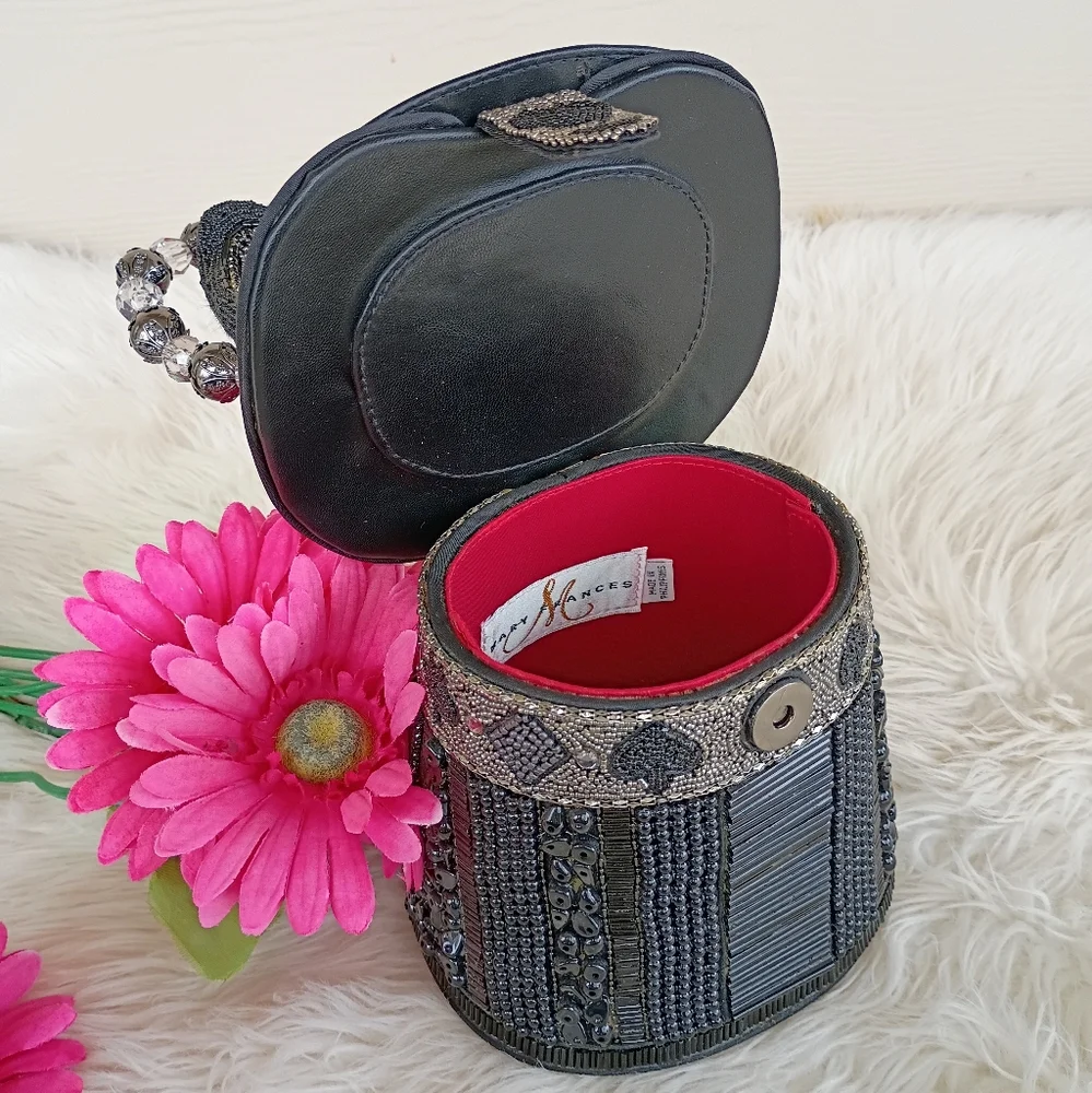 Rare Mary Frances Hocus Pocus Black Beaded Magician's Rabbit In A Hat Bucket Bag - Picture 14 of 16